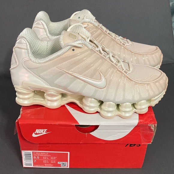 🆕🔥Nike Shox TL Pearl white/soft pearl Sneakers womens